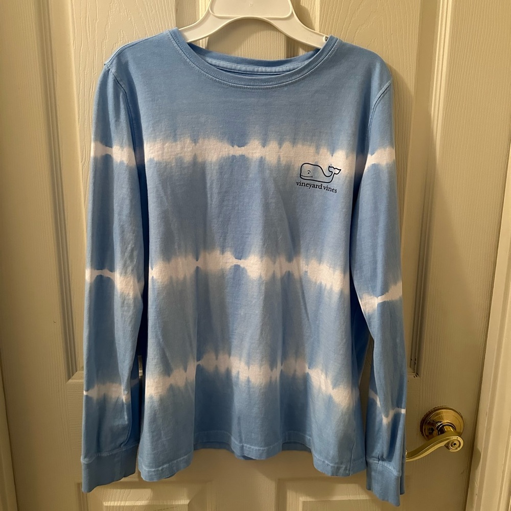 Vineyard Vines Blue Tie Dye Long Sleeve Tee. Size Small.
